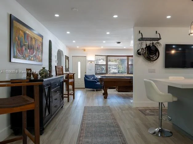 1025 Lincoln St, Hollywood FL 33019