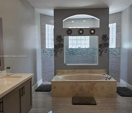 2172 NW 139th Ter, Pembroke Pines FL 33028