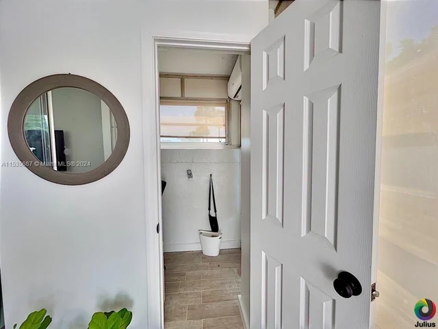 7100 NW 17th St # 112, Plantation FL 33313