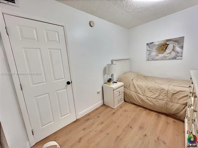 7100 NW 17th St # 112, Plantation FL 33313