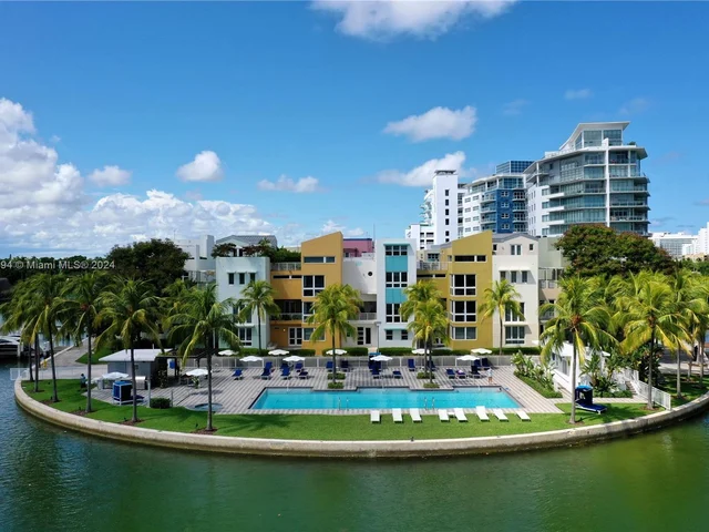 6103 Aqua Ave # 1004, Miami Beach FL 33141