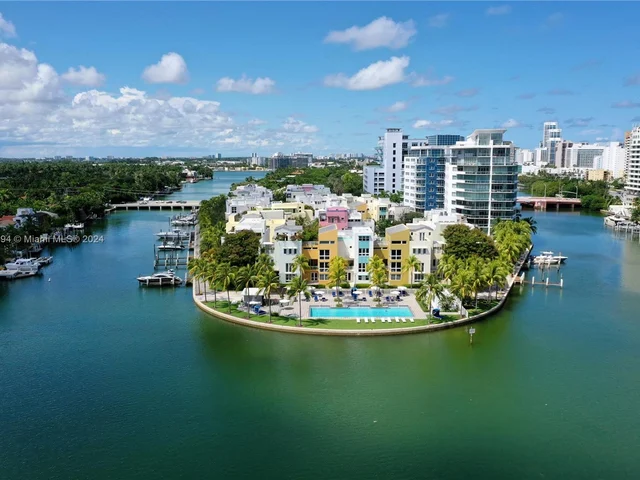 6103 Aqua Ave # 1004, Miami Beach FL 33141