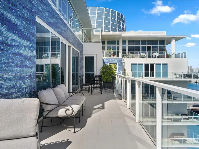 6103 Aqua Ave # 1004, Miami Beach FL 33141