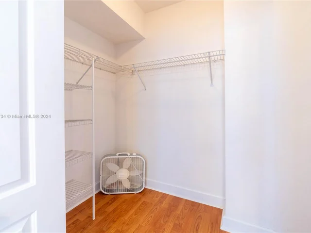 1830 Radius Dr # 905, Hollywood FL 33020