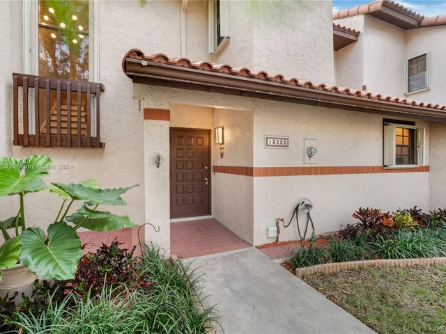13225 SW 95th Ave # 13225, Miami FL 33176