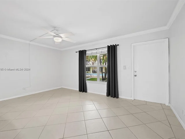 1012 SE 15th St # 2, Fort Lauderdale FL 33316