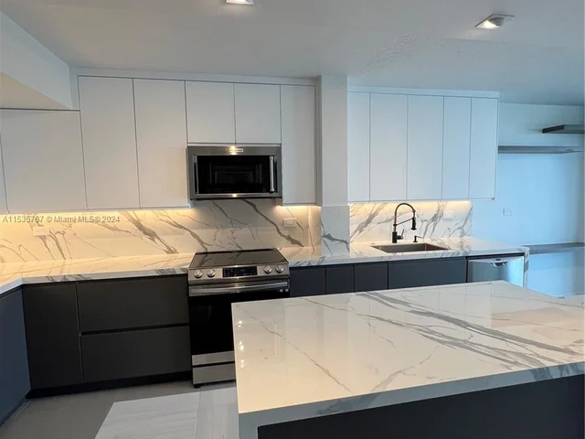 3000 Coral Way # 919, Miami FL 33145