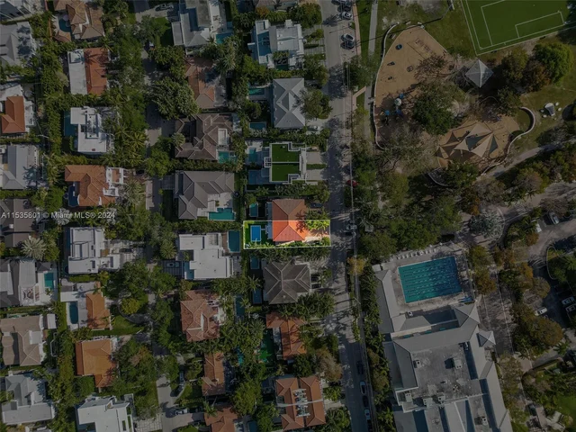 464 Fernwood Rd # B, Key Biscayne FL 33149