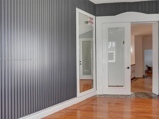 361 NE 116th St, Miami FL 33161