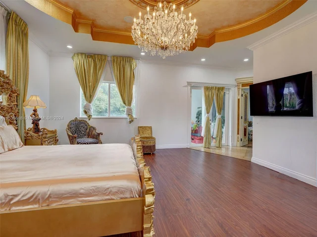 361 NE 116th St, Miami FL 33161