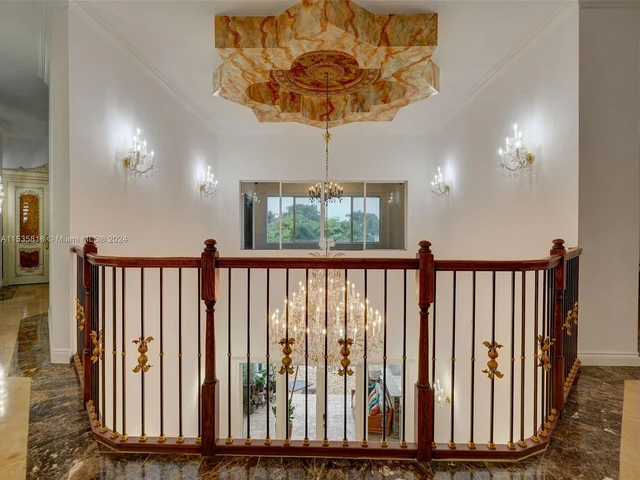 361 NE 116th St, Miami FL 33161