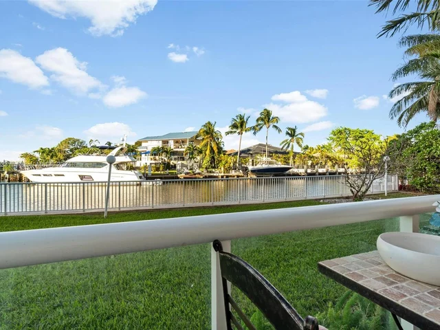 2841 NE 163rd St # 106, North Miami Beach FL 33160