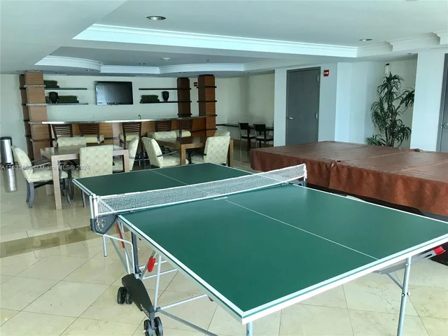 1155 Brickell Bay Dr # 301, Miami FL 33131