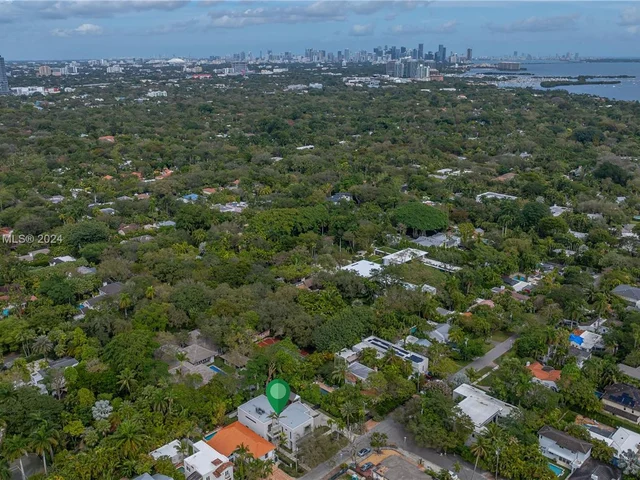 4115 Park Ave, Miami FL 33133