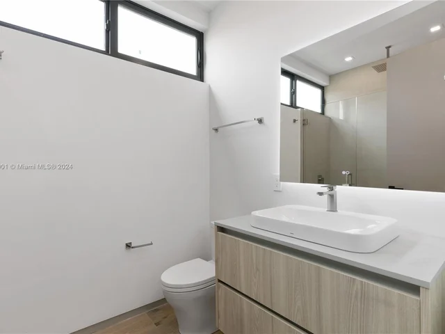 4115 Park Ave, Miami FL 33133