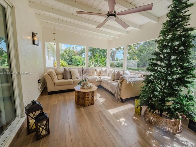 16025 SW 244th St, Homestead FL 33031