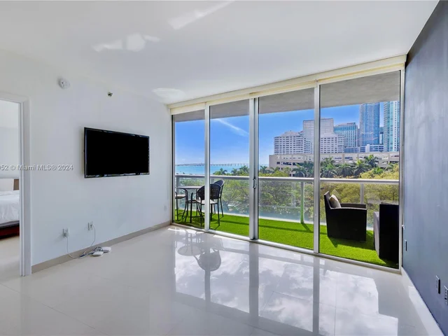 495 Brickell Ave # 603, Miami FL 33131