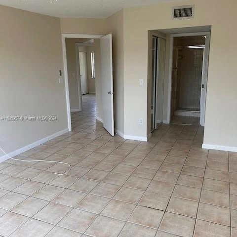 2247 SE 27th Dr # D, Homestead FL 33035