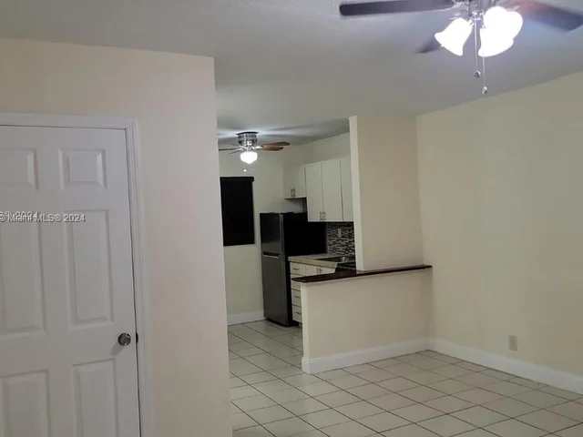 2441 SW 27th Ave # 5, Miami FL 33145