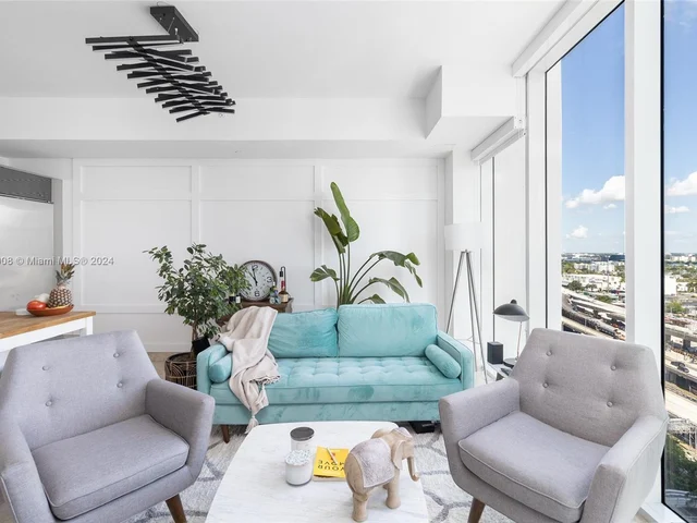 1040 Biscayne Blvd # 1605, Miami FL 33132