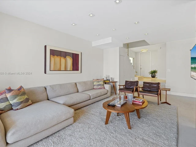 20760 NE 30th Pl, Aventura FL 33180