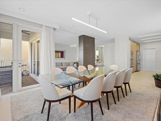 20760 NE 30th Pl, Aventura FL 33180