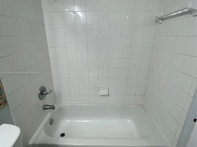 9645 NW 1st Ct # 306, Pembroke Pines FL 33024