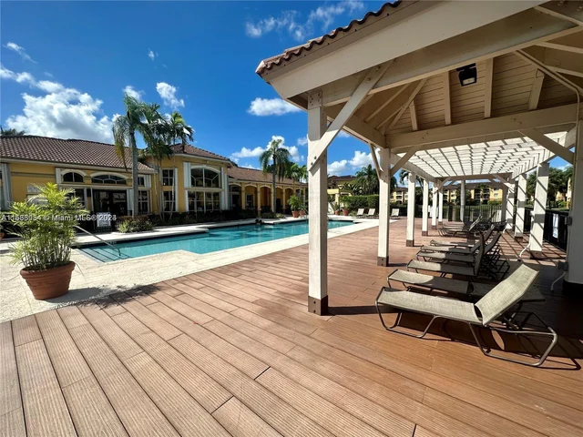 9645 NW 1st Ct # 306, Pembroke Pines FL 33024