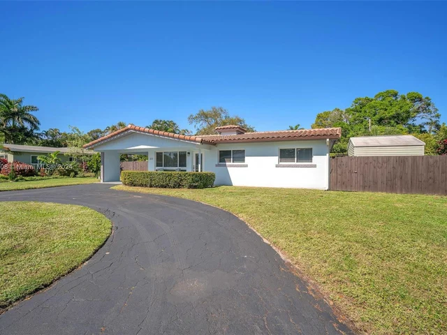 317 NW 23rd St, Wilton Manors FL 33311