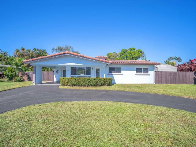 317 NW 23rd St, Wilton Manors FL 33311