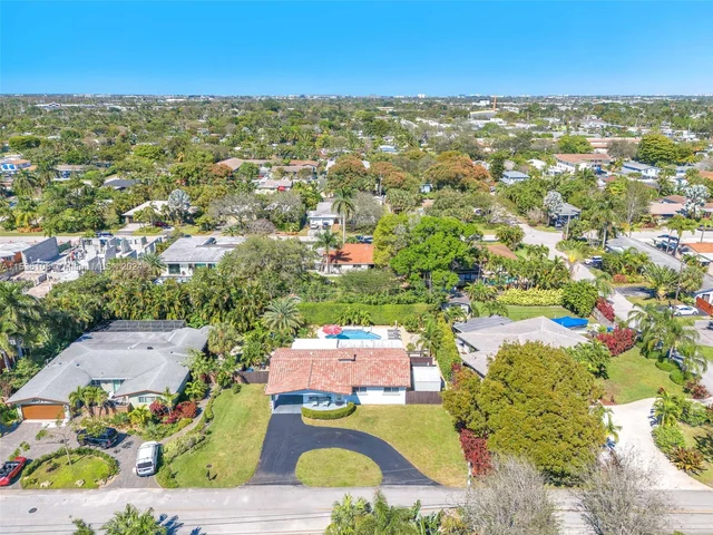 317 NW 23rd St, Wilton Manors FL 33311