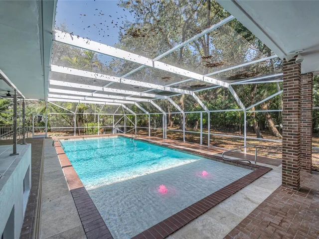 6565 SW 134th Dr, Pinecrest FL 33156