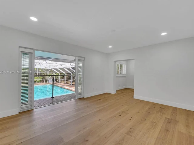 6565 SW 134th Dr, Pinecrest FL 33156