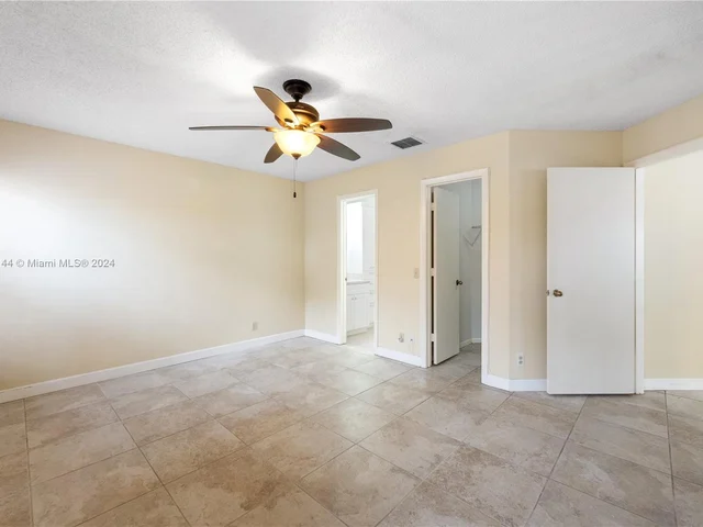 2707 Pinewood Ct # 2707, Davie FL 33328