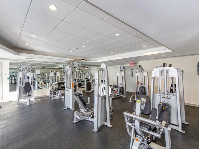 1800 Sunset Harbour Dr # 1903, Miami Beach FL 33139