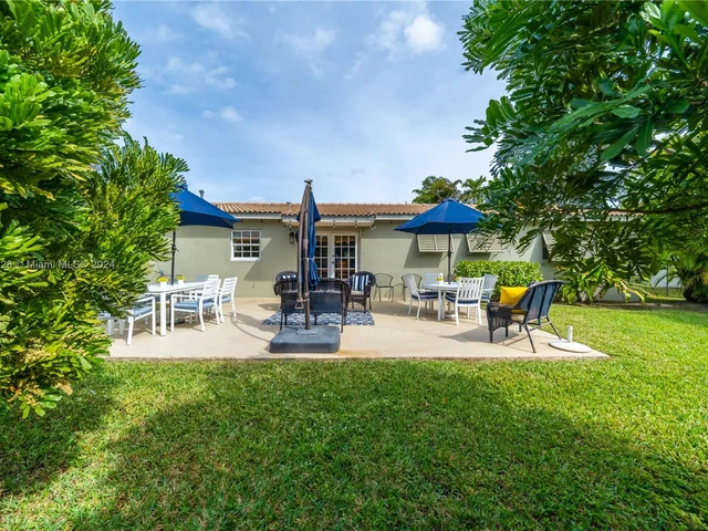 3910 SW 124th Ct, Miami FL 33175