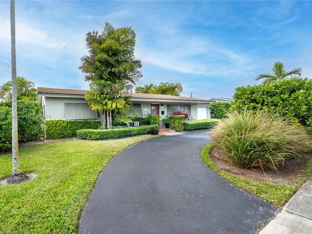 3910 SW 124th Ct, Miami FL 33175