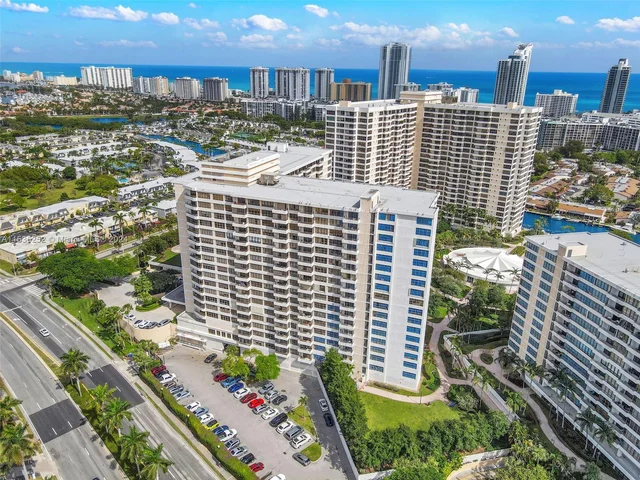 600 Three Islands Blvd # 1009, Hallandale Beach FL 33009