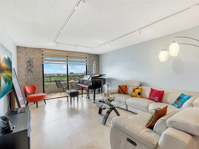 600 Three Islands Blvd # 1009, Hallandale Beach FL 33009