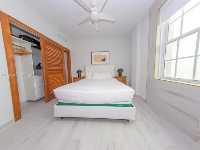 820 Ocean Dr # 305, Miami Beach FL 33139