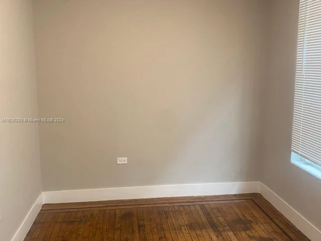 322 W 25th St # 9, Miami Beach FL 33140