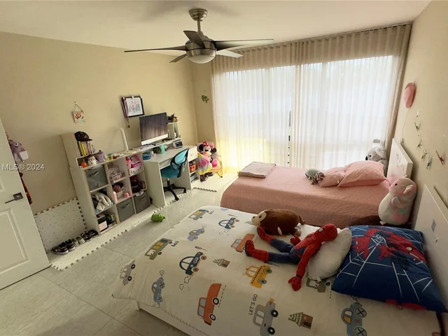 13953 Kendale Lakes Cir # 208B, Miami FL 33183