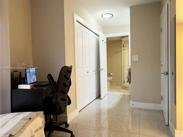 13953 Kendale Lakes Cir # 208B, Miami FL 33183