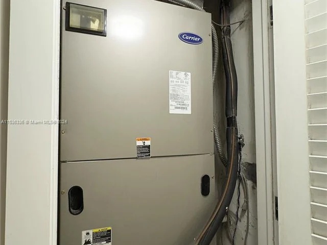 13953 Kendale Lakes Cir # 208B, Miami FL 33183