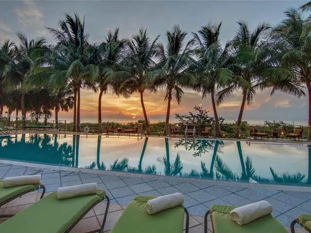 6799 Collins Ave # 304, Miami Beach FL 33141