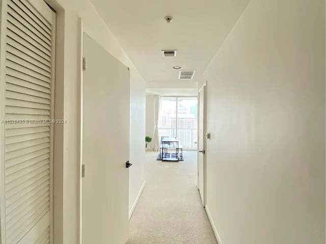 244 Biscayne Blvd # 3205, Miami FL 33132