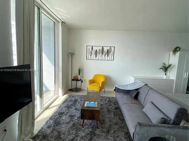 244 Biscayne Blvd # 3205, Miami FL 33132