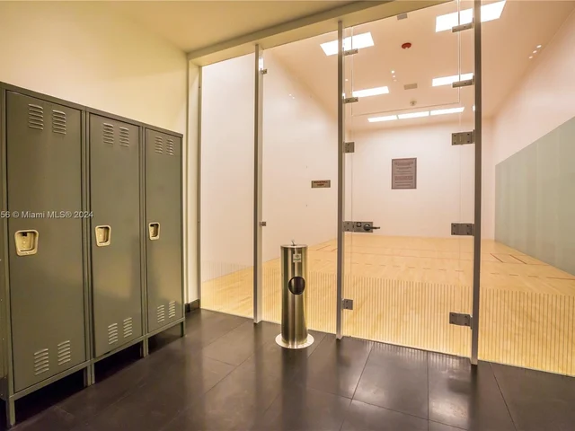 1600 NE 1st Ave # 2118, Miami FL 33132