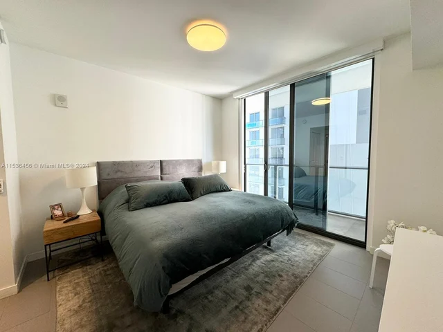 1600 NE 1st Ave # 2118, Miami FL 33132