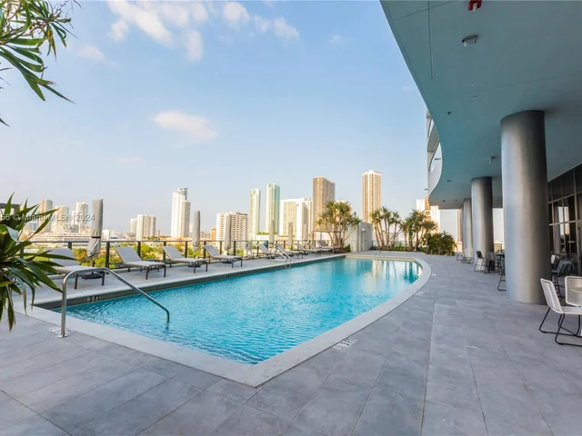 1600 NE 1st Ave # 2118, Miami FL 33132